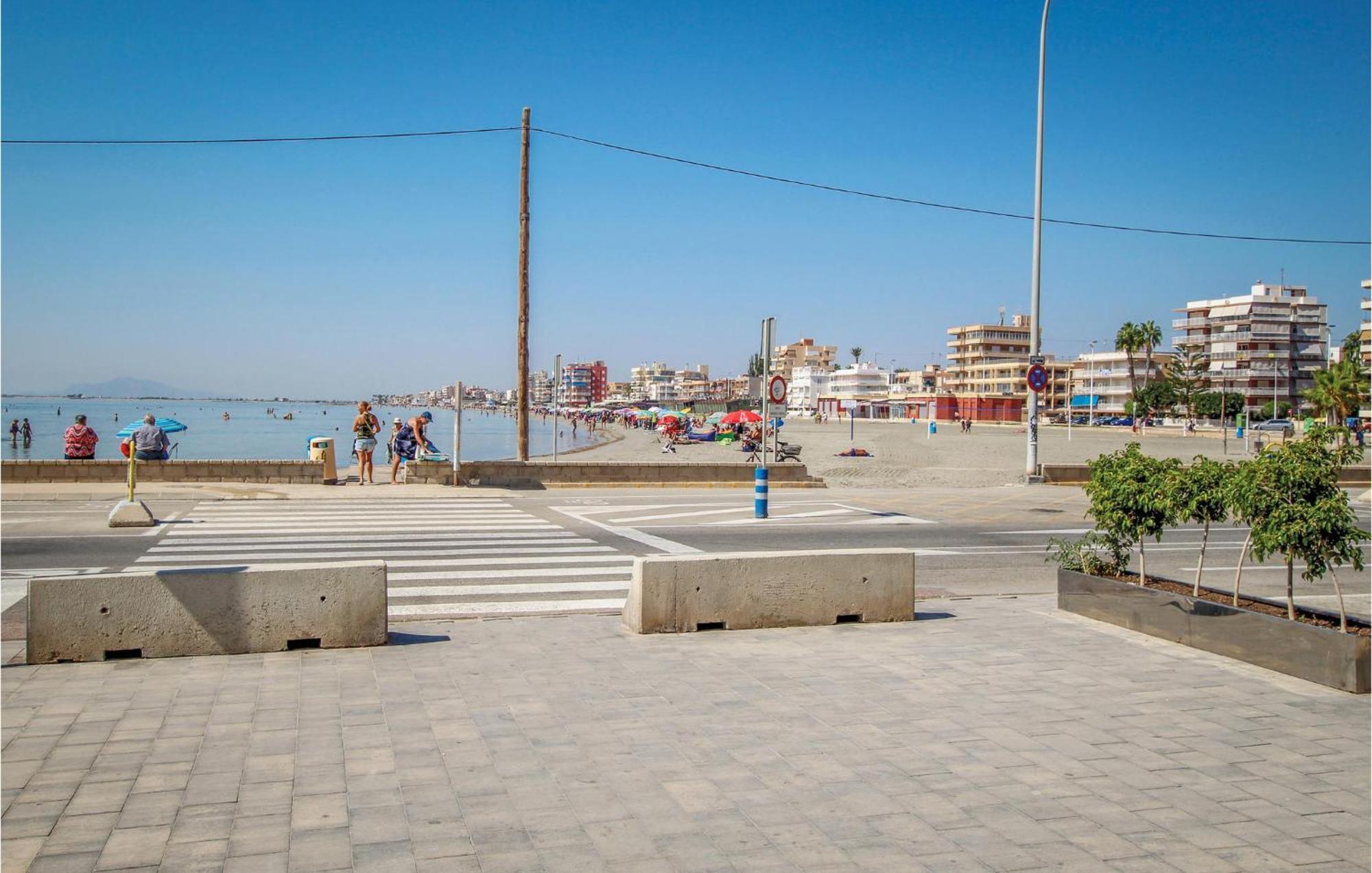 Lovely Home In Santa Pola With Kitchen Extérieur photo